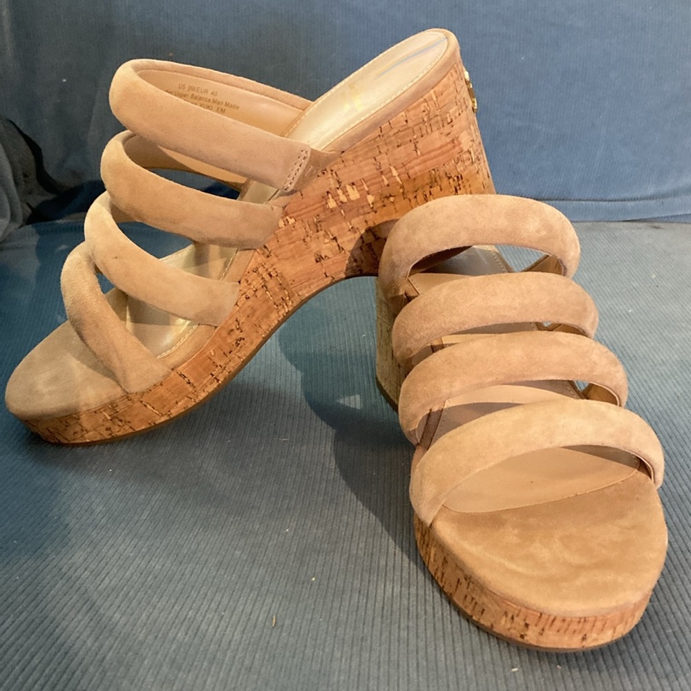NWB-Sam Edelman 100% Genuine Suede, slides, Sand-Tan Open Toe,Size 9, 3” wedges.